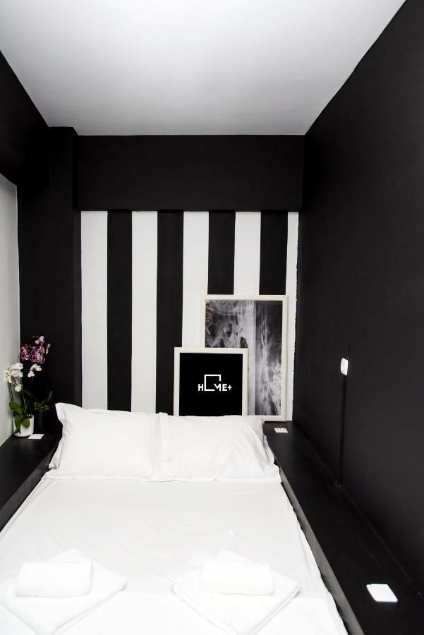 Home Plus Eleutheria Budget Room Athén Kültér fotó